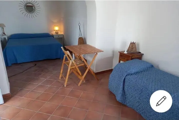 La Casa Di Zeffiro Bed & Breakfast Malfa  0*, Malfa (Salina) Italy